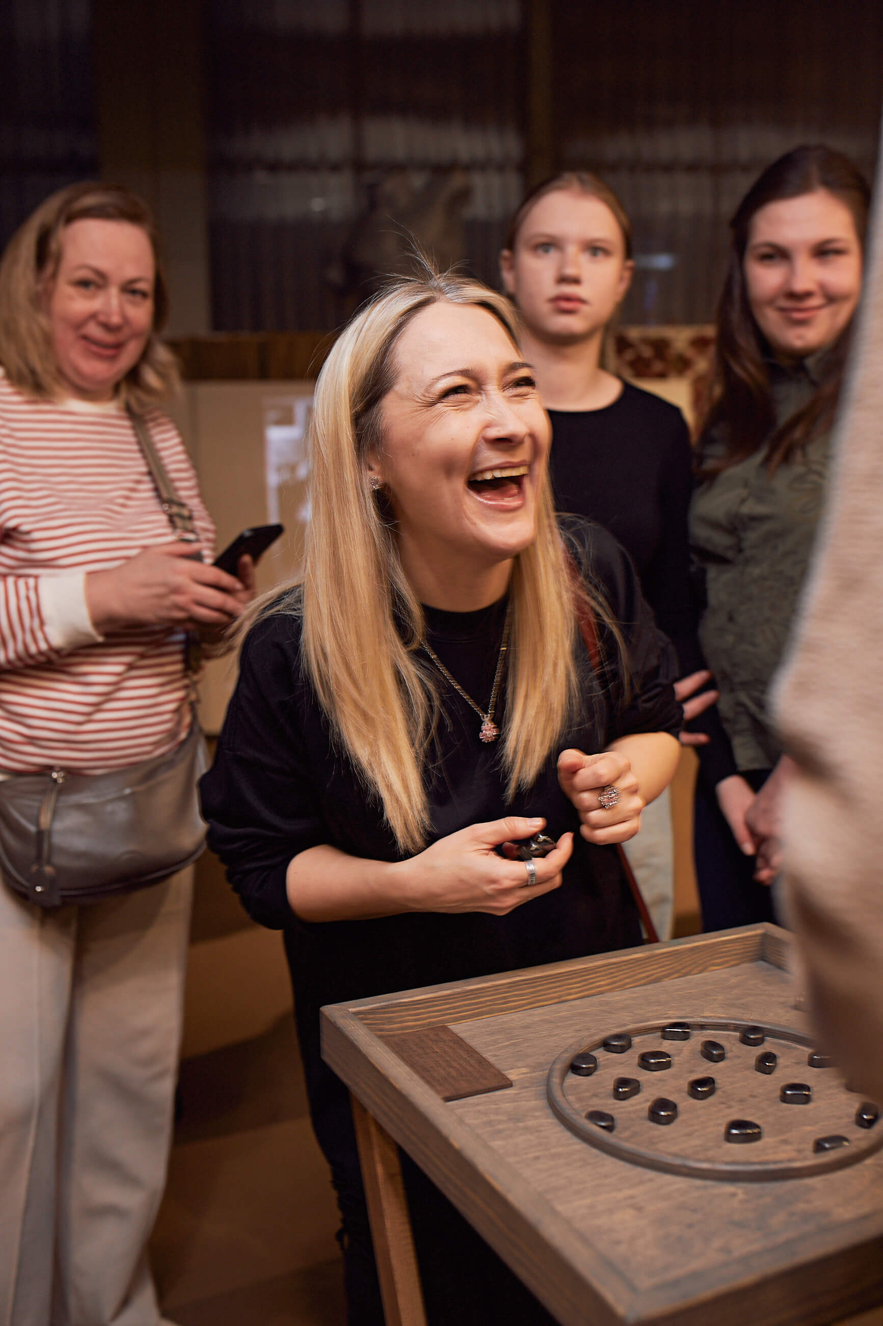 Аренда настольных игр из натурального дерева для праздников и корпоративов